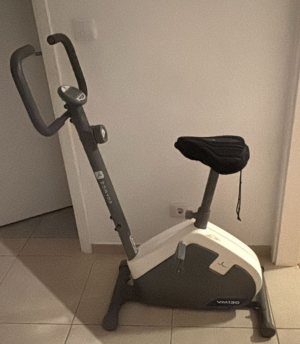 Bicicleta estática - DOMYOS VM 130