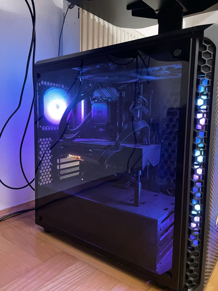 komputer gamingowy rtx 3070 ti i7-13700kf