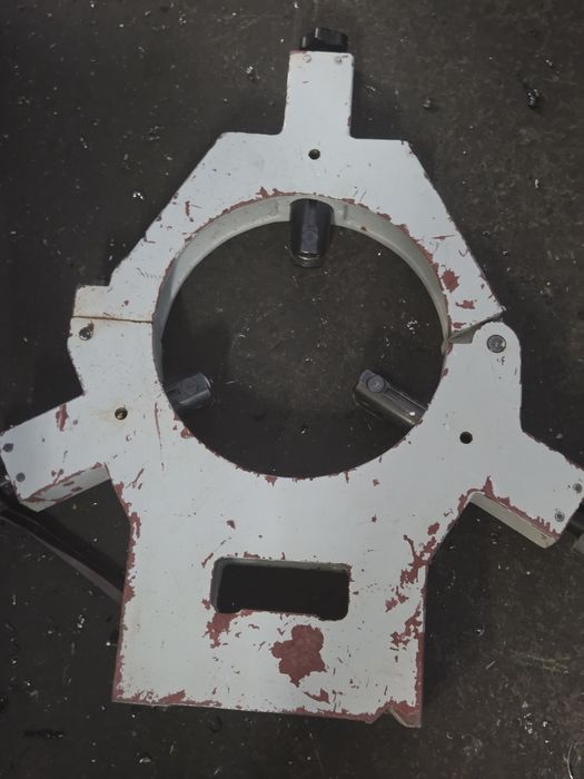 Podtrzymka  do tokarki  TUJ TUJ 50M TUR TUG