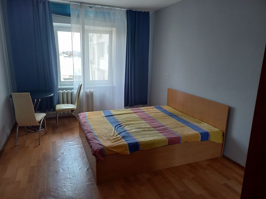 Продається 3 - кімнатна квартира на Троєщині