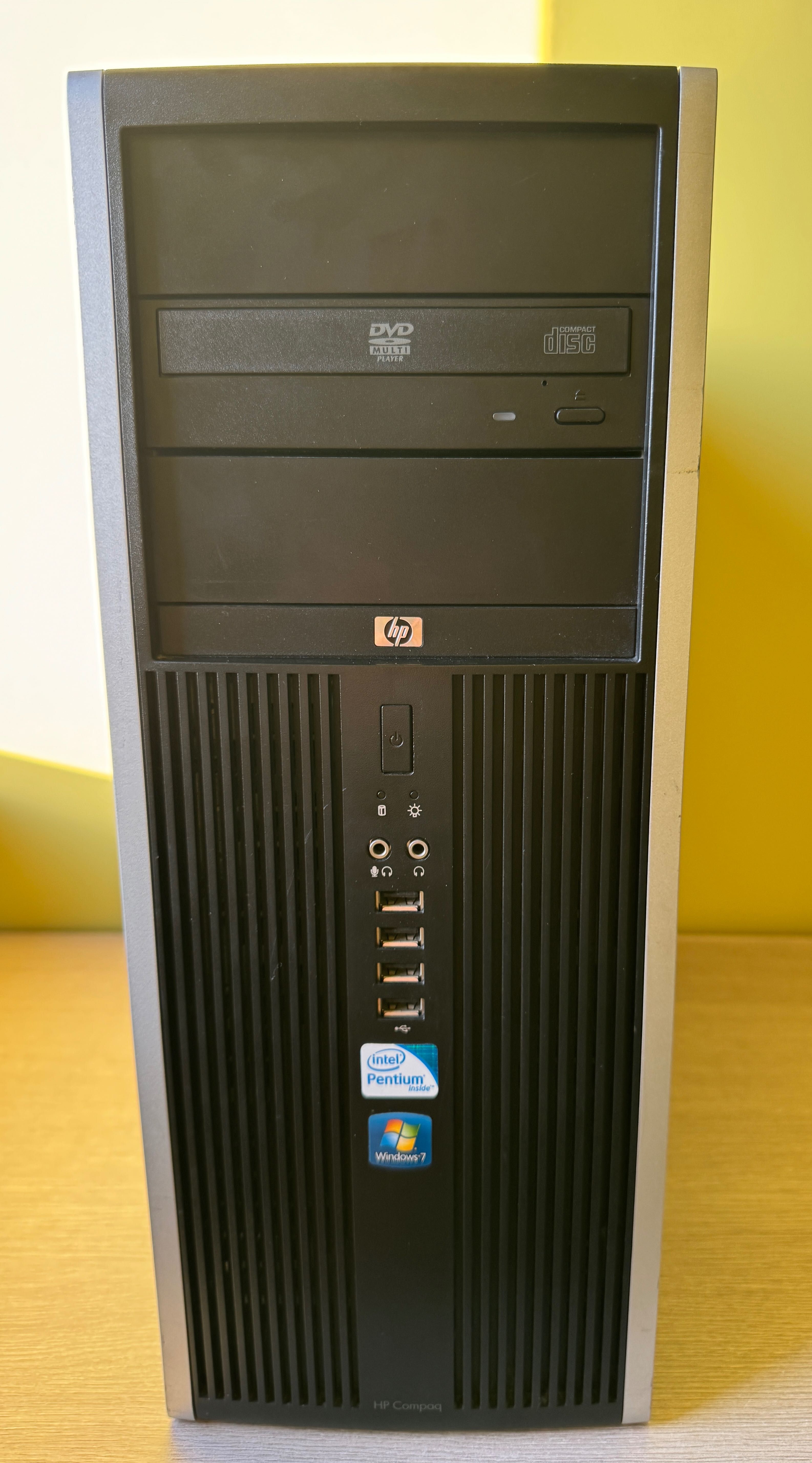 Komputer HP Compaq 8000 + monitor Dell