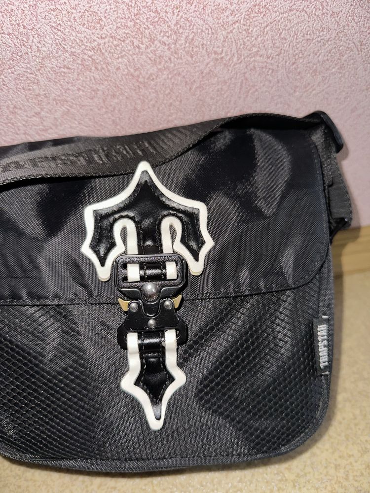 Новая оригинальная сумка TRAPSTAR