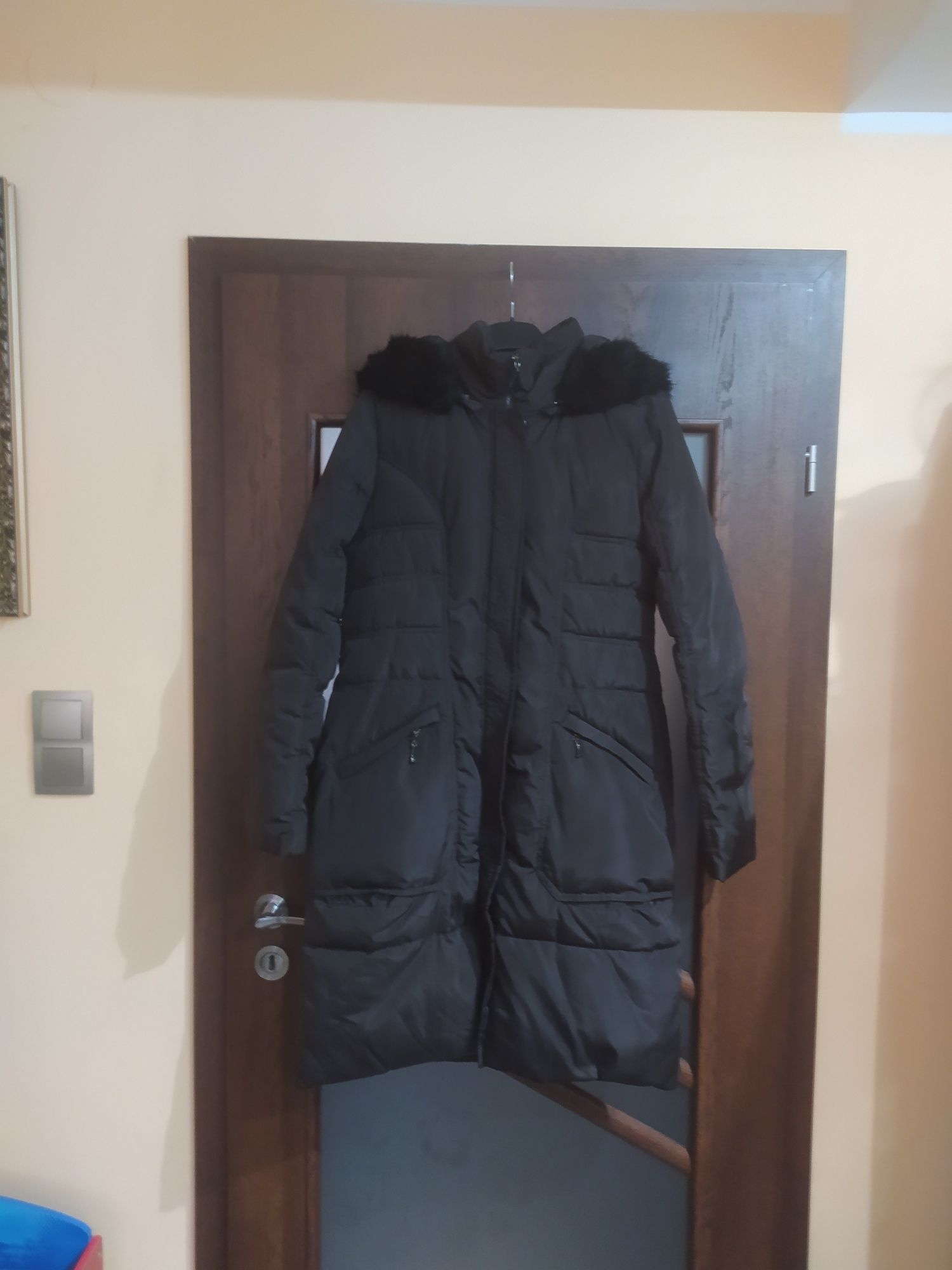 Kurtka zimowa płaszcz długa parka ocieplana 42 XL Carry