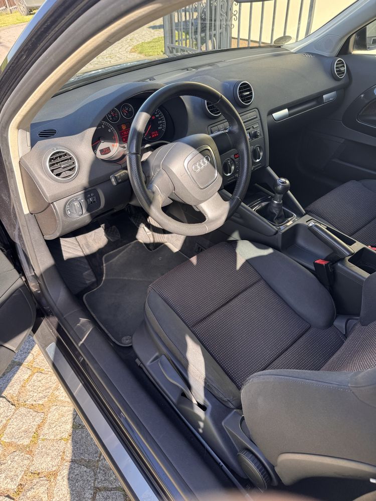 Audi A3 8P 1.6 MPI 102 km