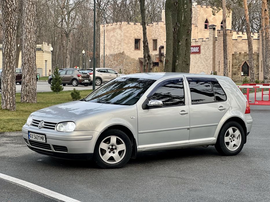 Продам Volkswagen Golf 4
