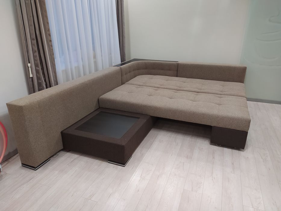 Ремонт і перетяжка м'яких меблів(дивани,ліжка,стільці)