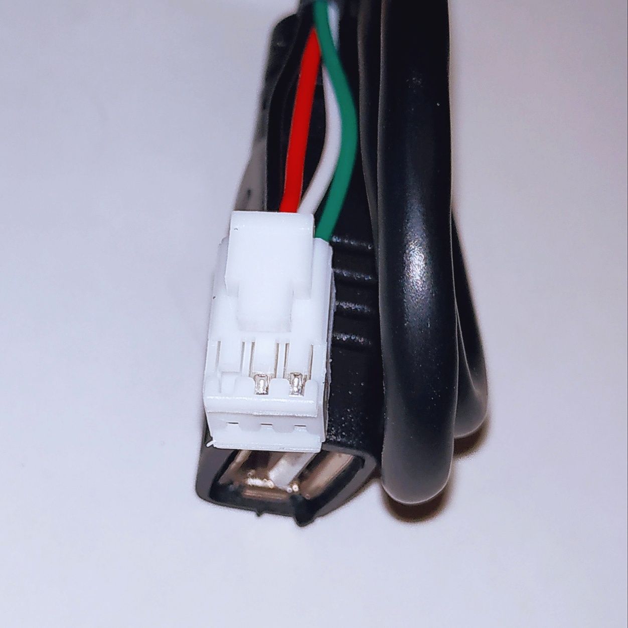 Кабель-удлинитель для автомагнитол 4 Pin - USB, 6 Pin - USB