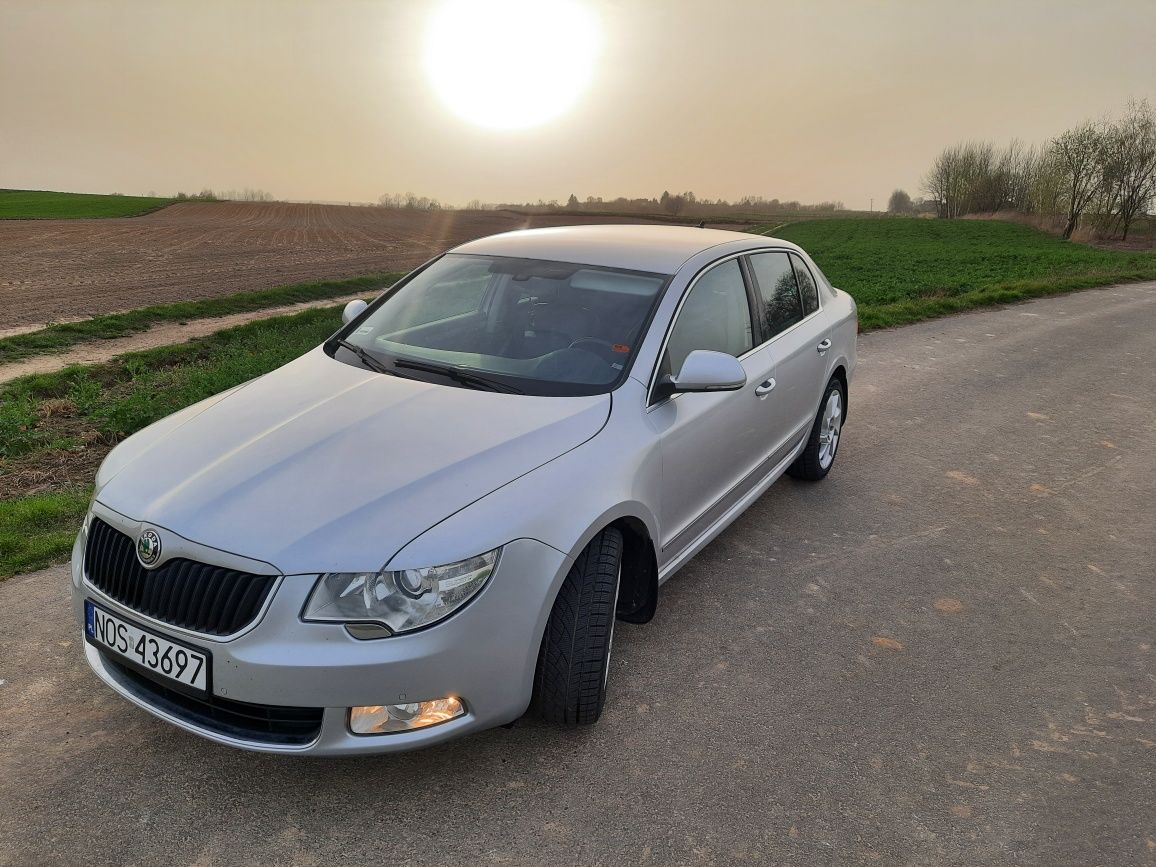 Skoda Superb II 2.0 tdi skóry DSG Hak łopatki xenon