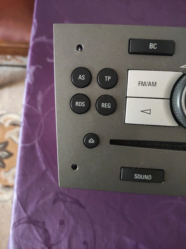 Sistema De áudio / Rádio Cd OPEL ANTARA 2.0 CDTI CAT (Z 20 DMH / L07)