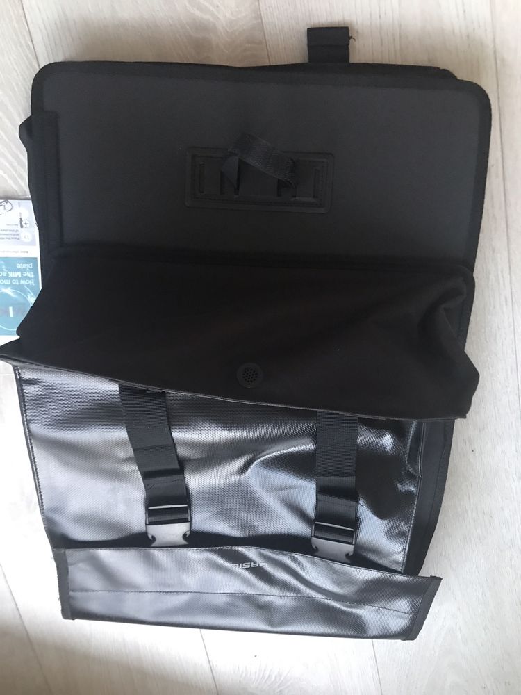 Sakwy BASIL Urban Load Double Bag MIK 53L + adapter i mocowanie MIK