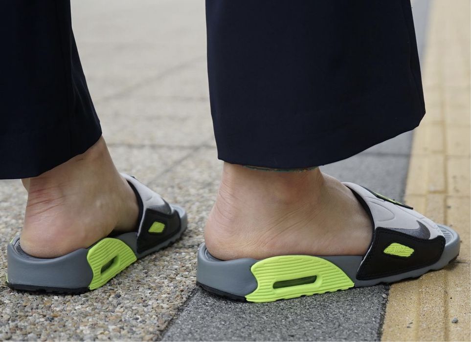 Nike Air Max 90 SLIDE розмір 40-45