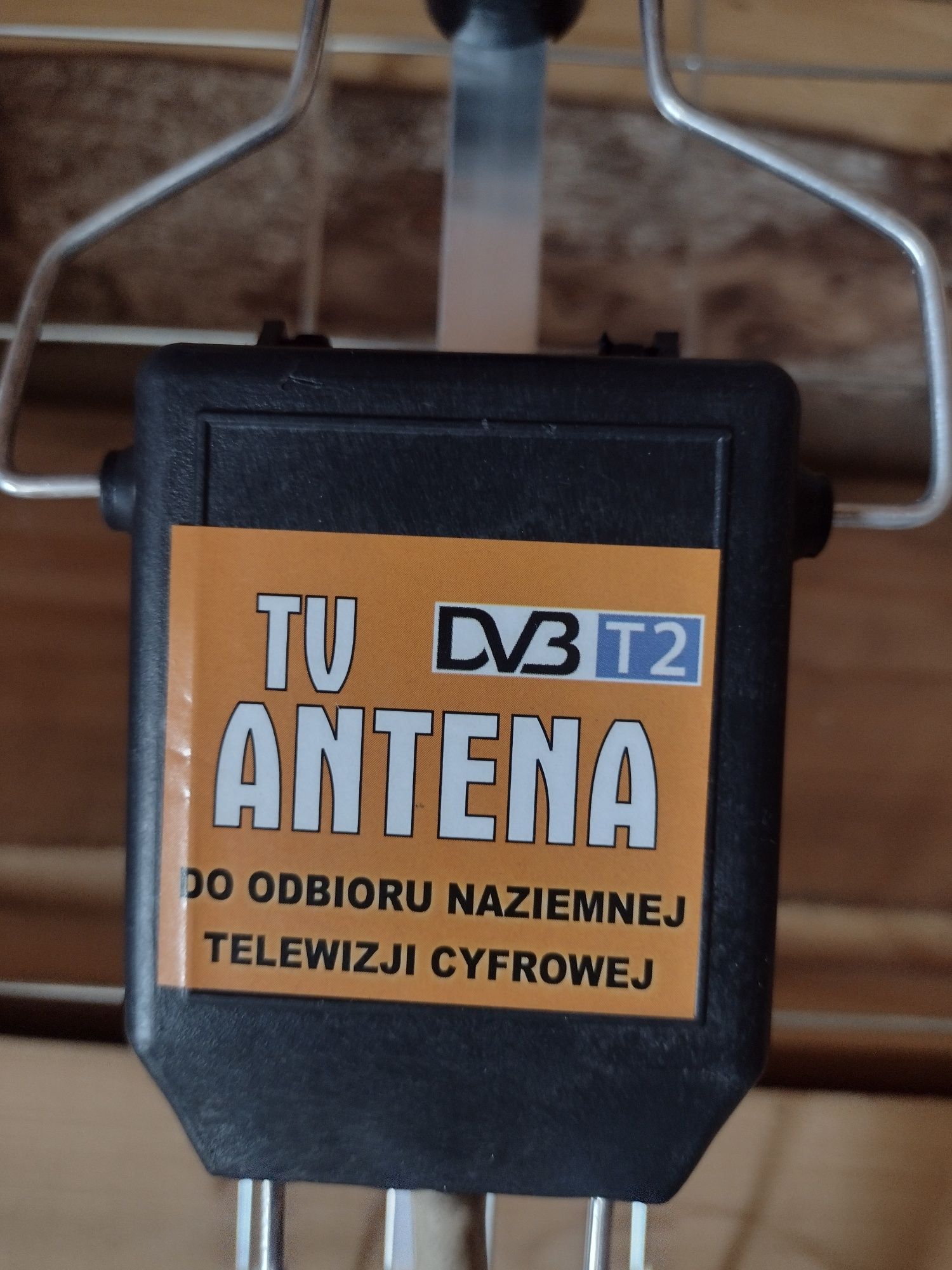 Antena naziemna DVB-T siatka wzmacniacz