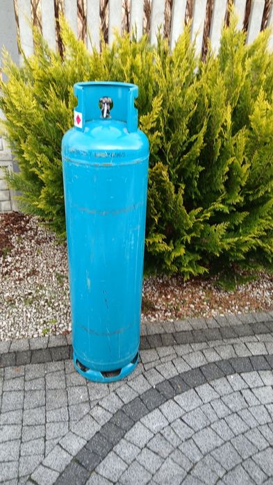 Pełna butla gazowa 33 kg propan 11 kg butan 30 kg instalacja