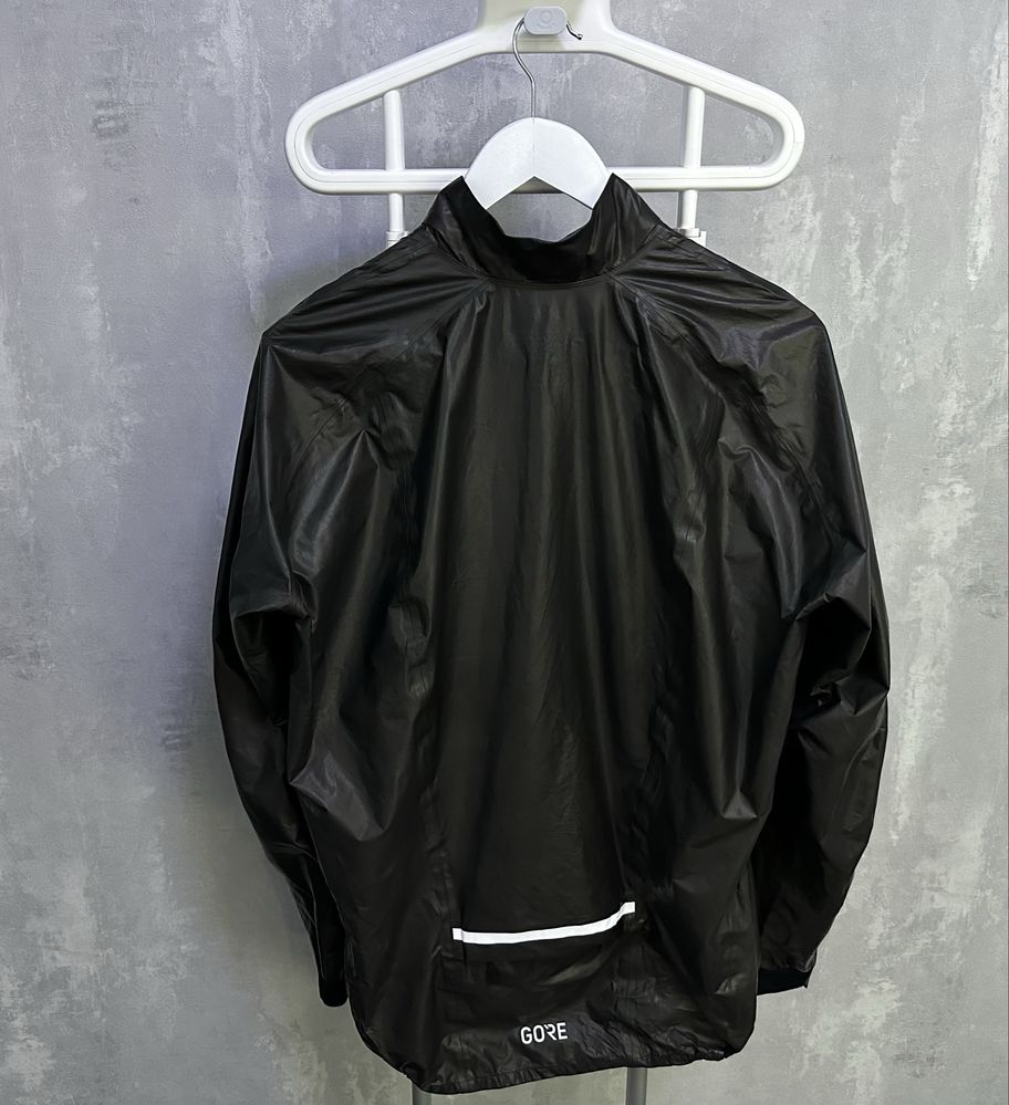Gorewear goretex castelli rapha чоловіча вело куртка вітровка мембрана