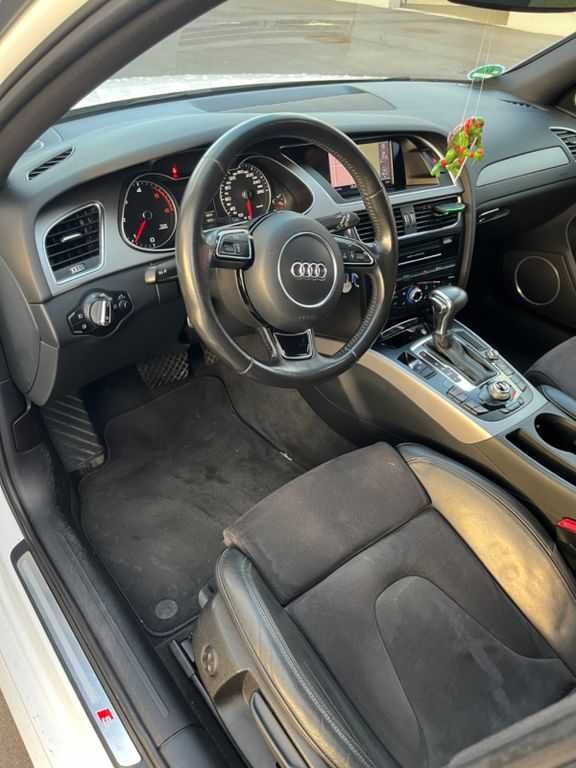 Audi A4 AVANT 2.0 TDI 136HP S/LINE XÉNON TETO PANORÁMICO