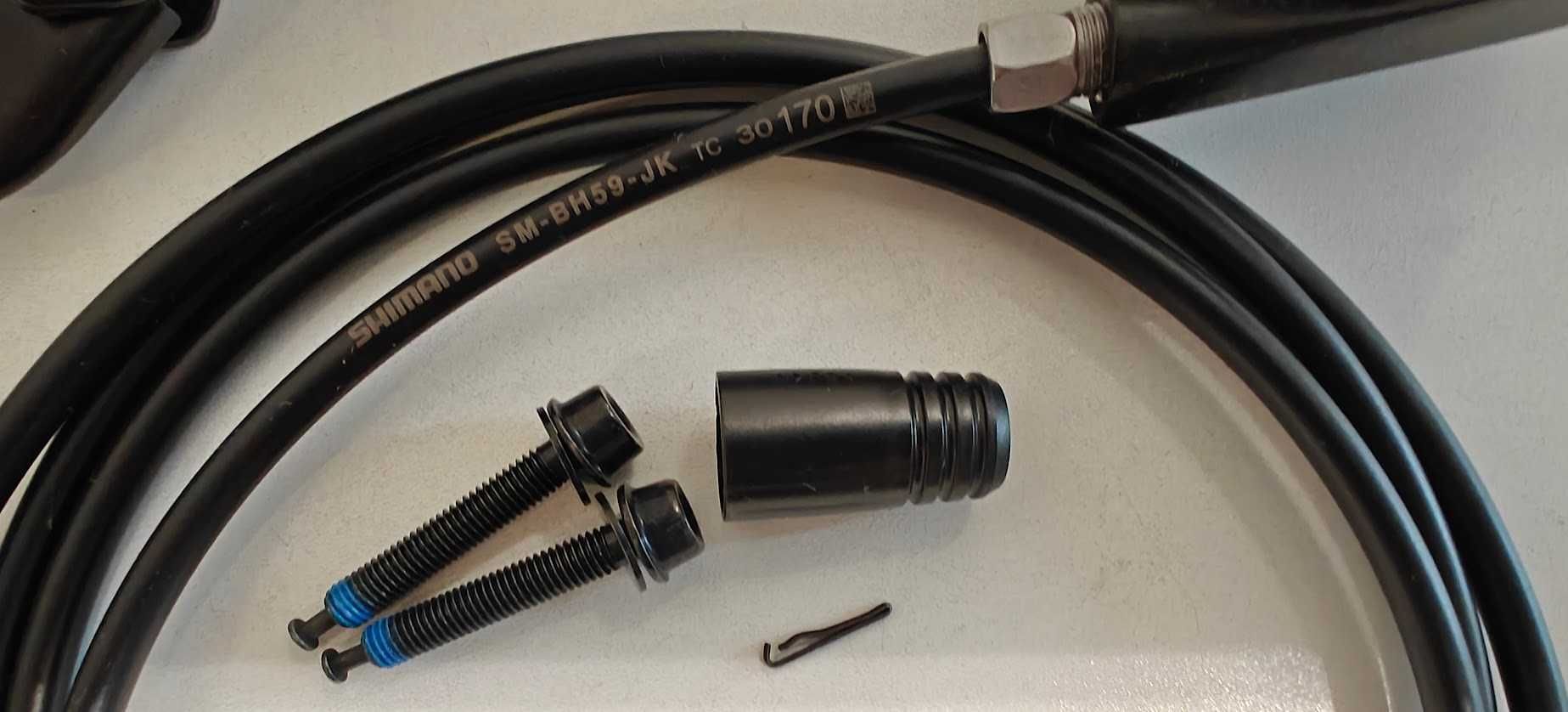 Hamulec tarczowy Shimano BL-MT201/BR-UR300 tylny
