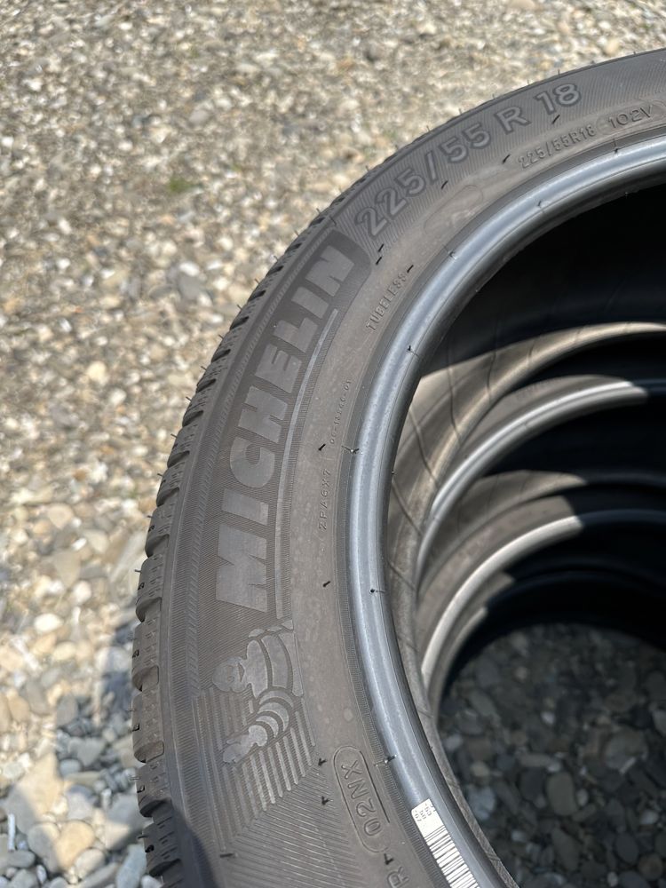 225/55/18 Michelin Cross Climate+