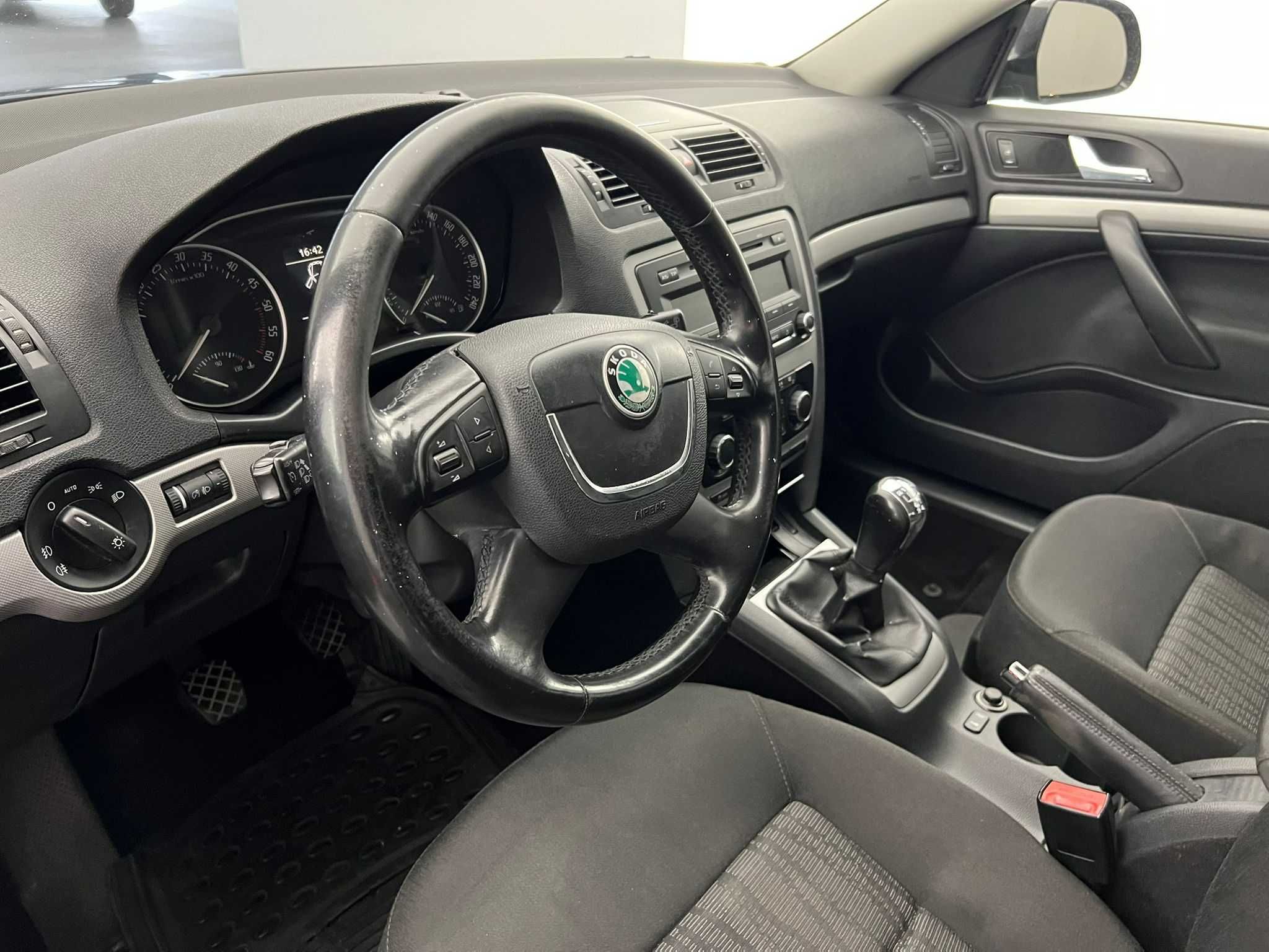SKODA OCTAVIA BREAK 1.6 tdi greenline
