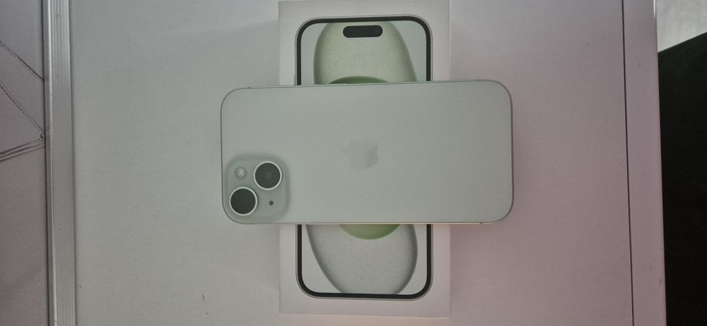 IPhone 15 stanie idealny