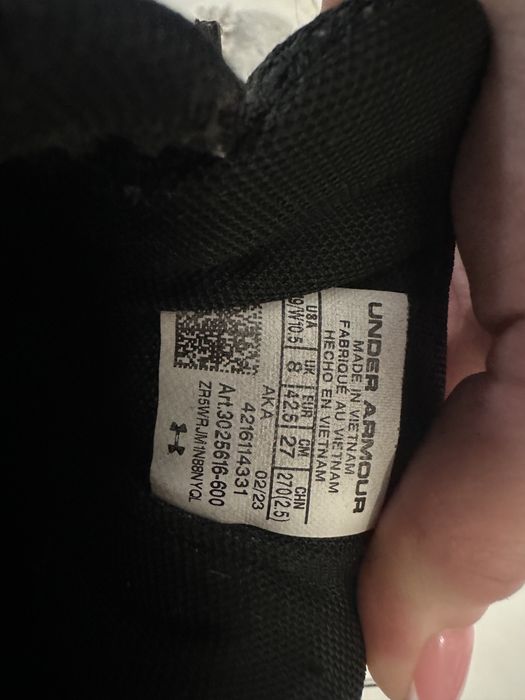 Кросівки under armour