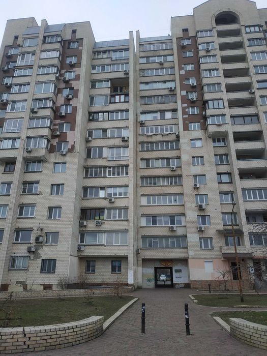 2К з видом на міст ХВИЛЮ Дніпро 65м2 готова до житла Набережна Оболонь