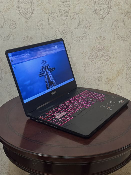 Игровой ноутбук IPS Asus TUF R5 GTX 1650 SSD