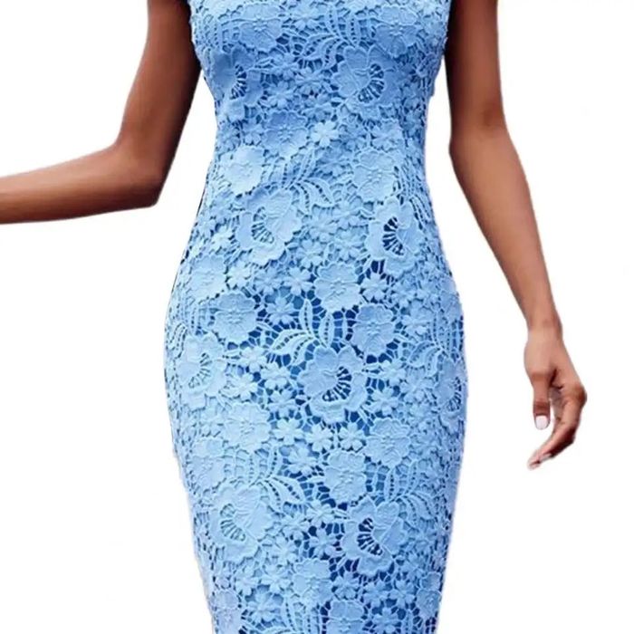 Piękna błękitna koronkowa nowa sukienka S 36