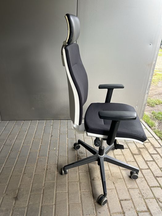 Fotel Biurowy Obrotowy Bejot