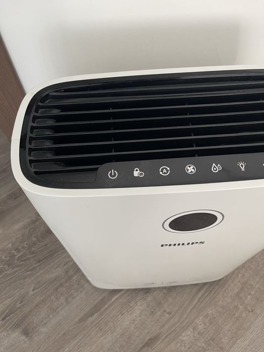 Очисник і зволожувач повітря 2-в-1 PHILIPS Series 2000i