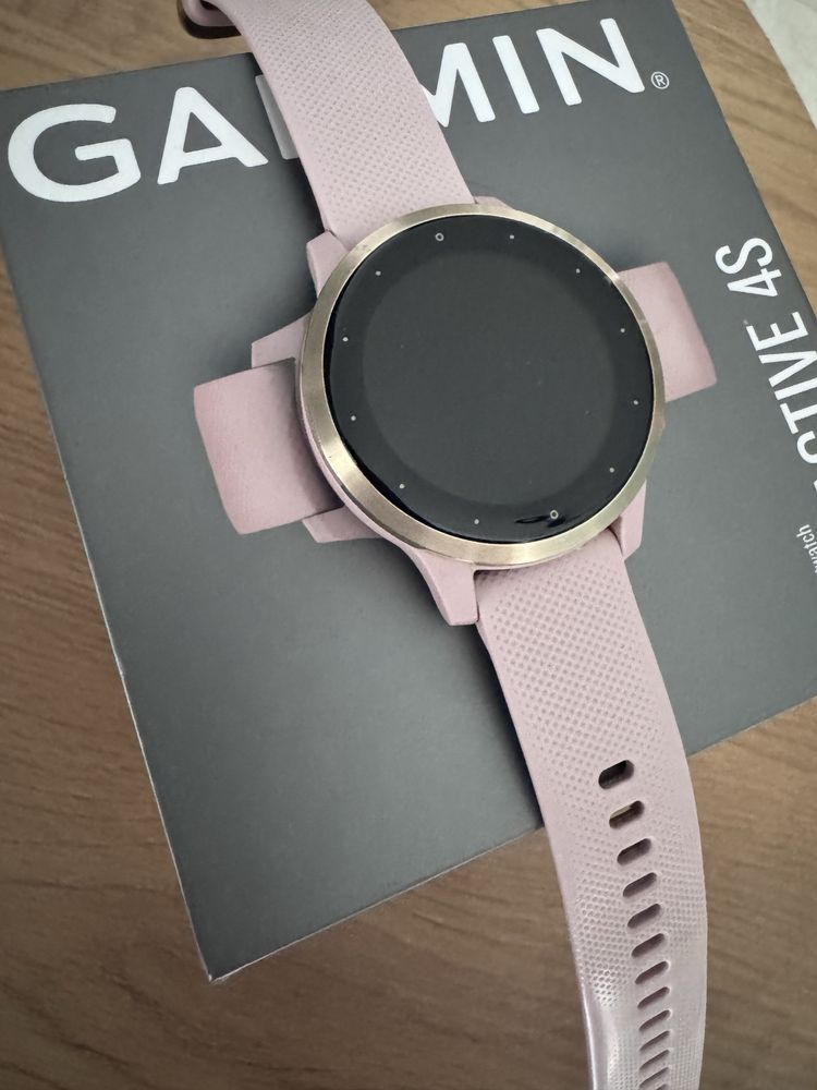Garmin Vivoactiv 4S