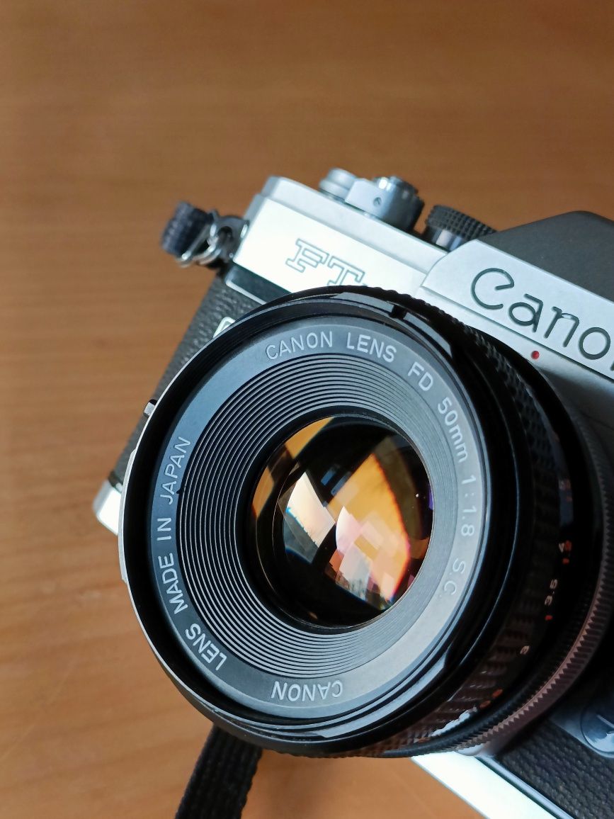 Máquina fotográfica Canon FTb