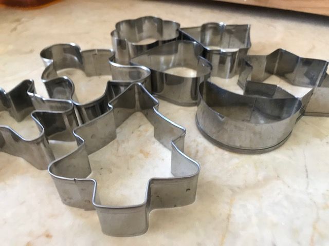 Caixa com 8 formas de natal para bolachas - nunca usadas