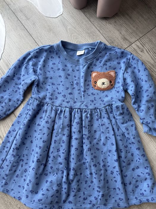 Плаття тепле доя дівчинки