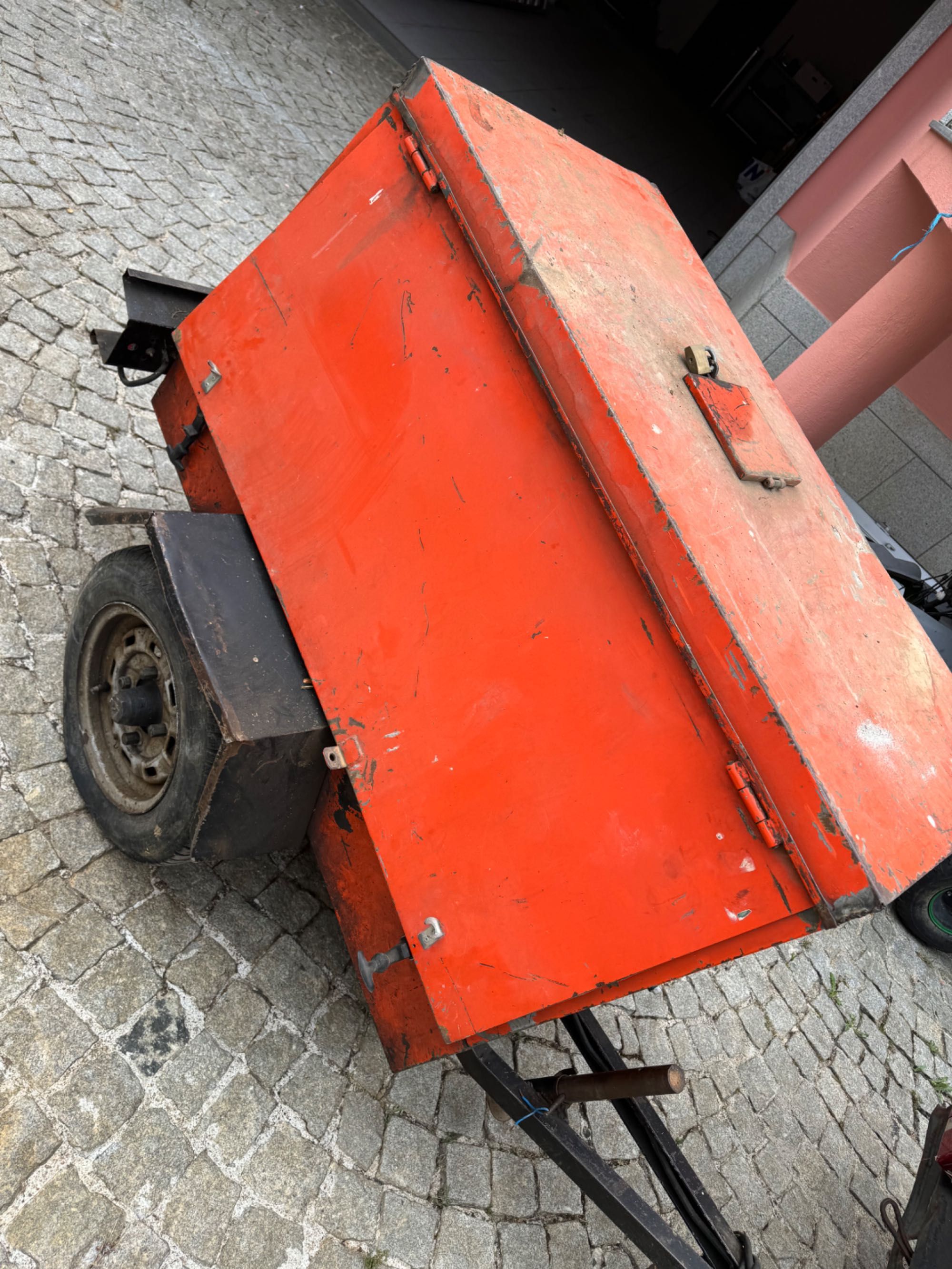 Gerador  400V 23KVA