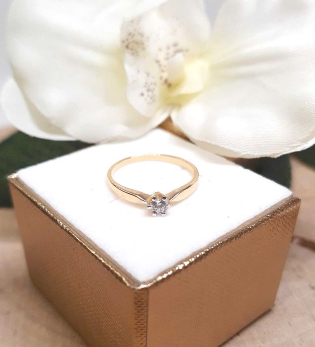 Złoty pierścionek p.585/1,72g