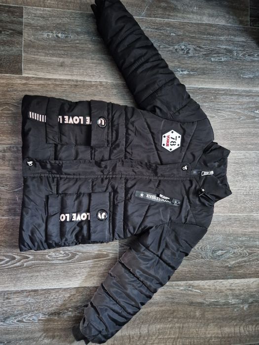 Куртка зимова для хлопчика на 7-9 років