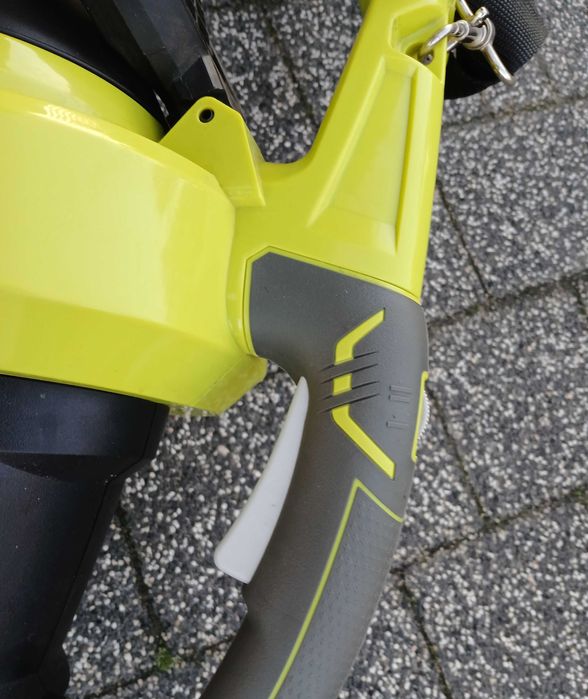 Odkurzacz / dmuchawa do liści 3w1 RYOBI