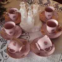 Różowa porcelana - komplet 6 filiżanek