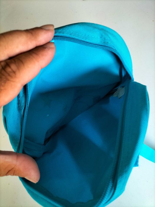 mochila pequena da dodot