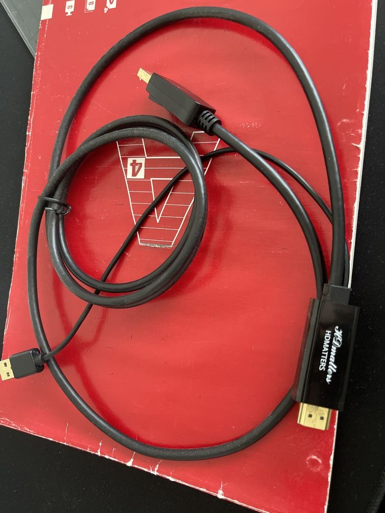 Cabo HDMI para Display Port + USB