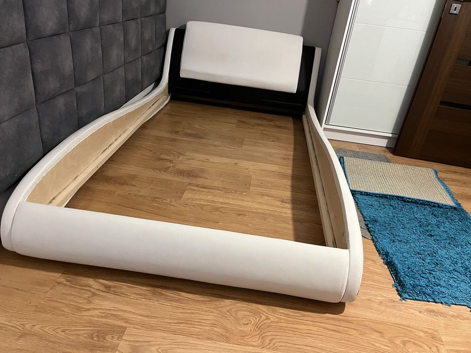 Lozko tapiceriwane 120/200