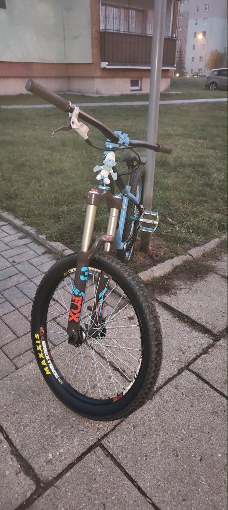 Dirt Ns Metropolis 2 2010r