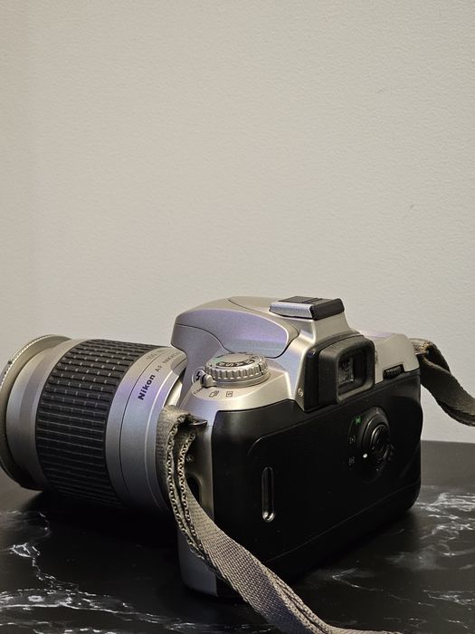 Câmara Nikon F75 Analógica