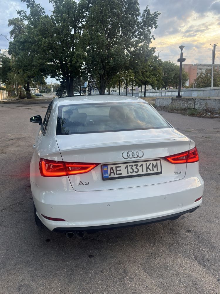 Продам авто в ідеальному стані .