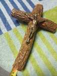 Vendo dois crucifixo em bom estado