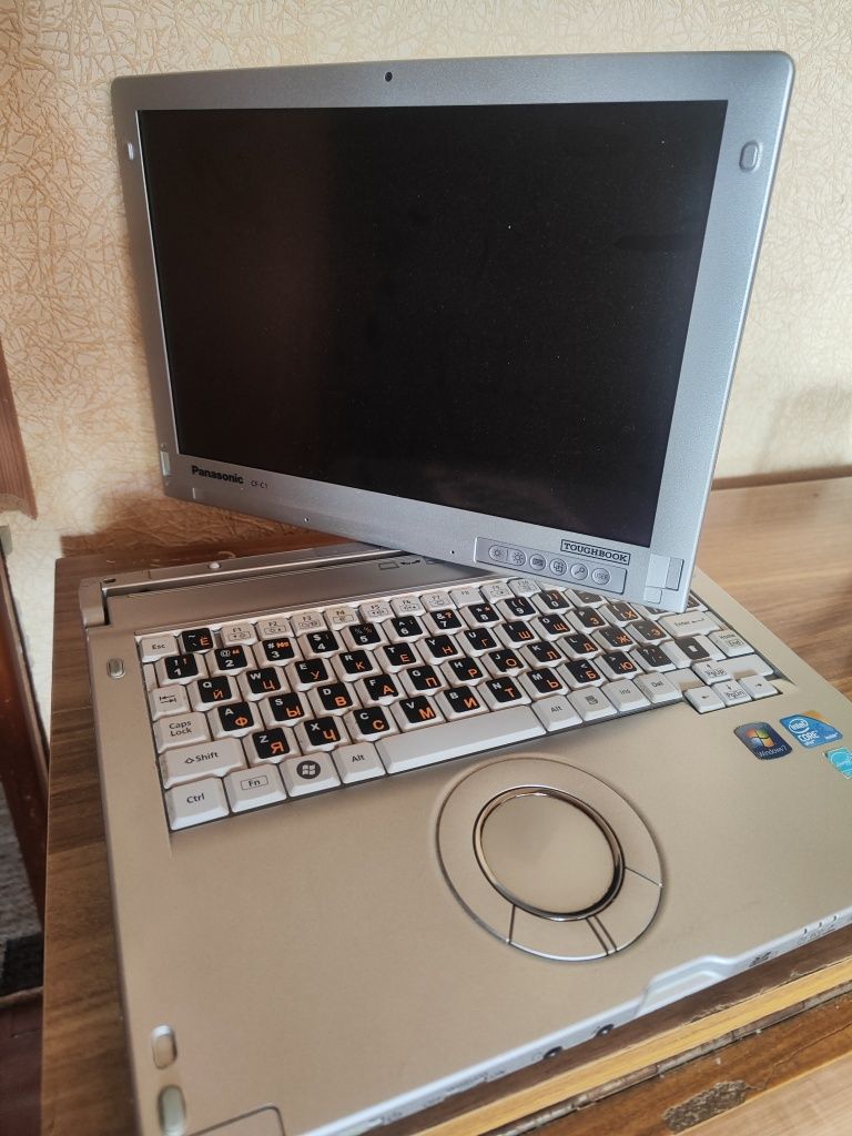 Ноутбук Panasonic cf-c1