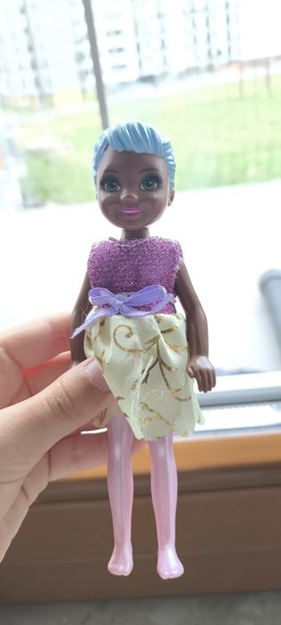 2 lalki Barbie (mała color reveal, duża Barbie)