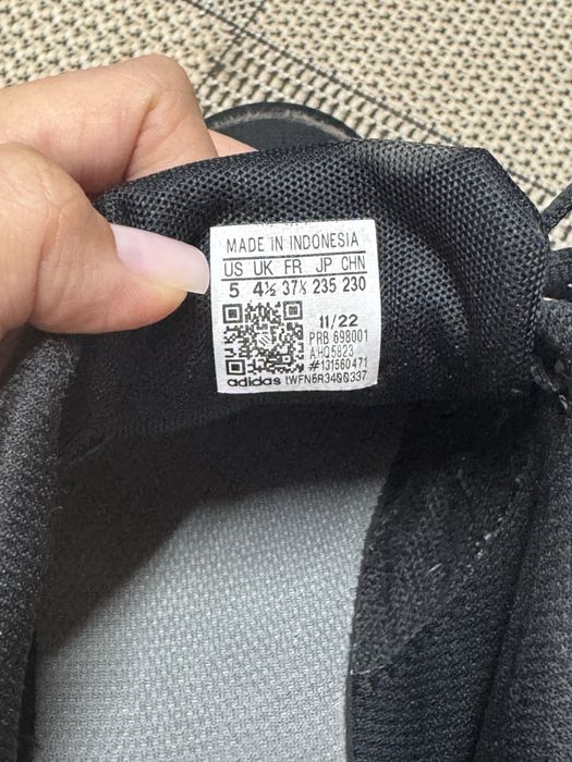 Кросівки Adidas