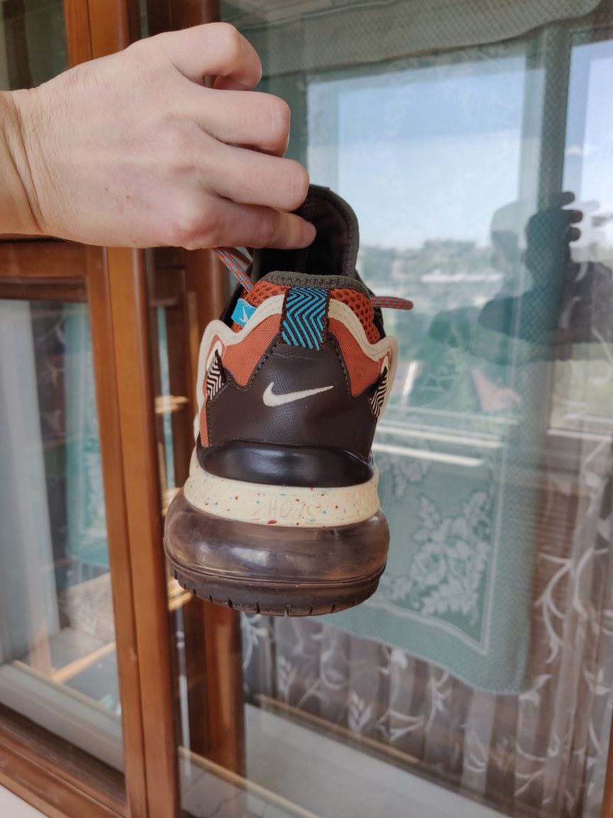 Кросівки NIKE AIR MAX 270 BOWFIN (AJ7200-202)
