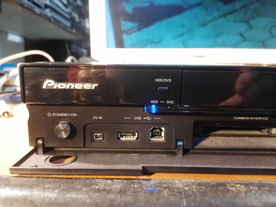 Nagrywarka Pioneer DVR-560HX-K HDD160GB HDMI pilot polskie menu